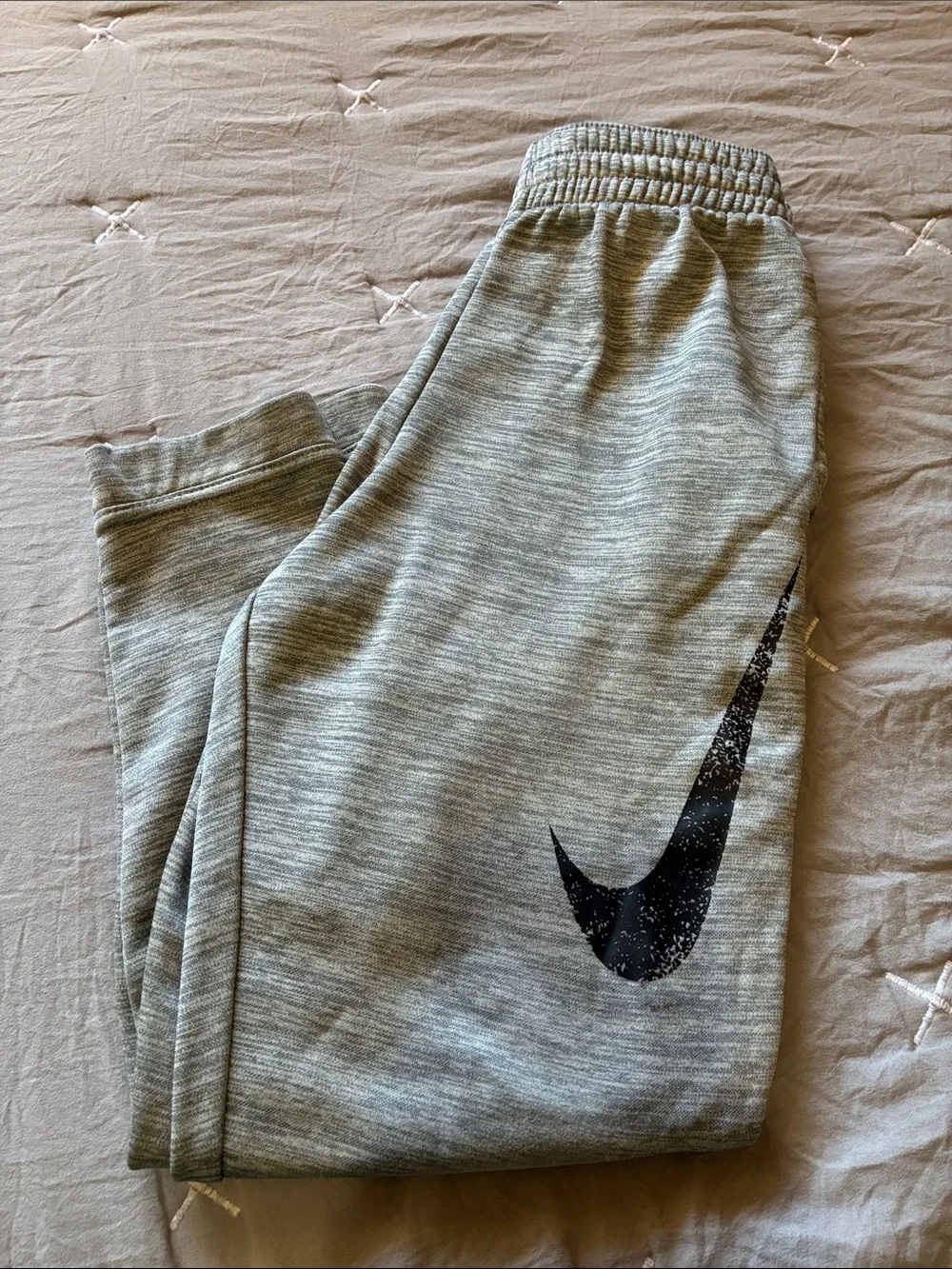 Nike Kids Grey Heather Jogger Sweatpants with Black Swoosh